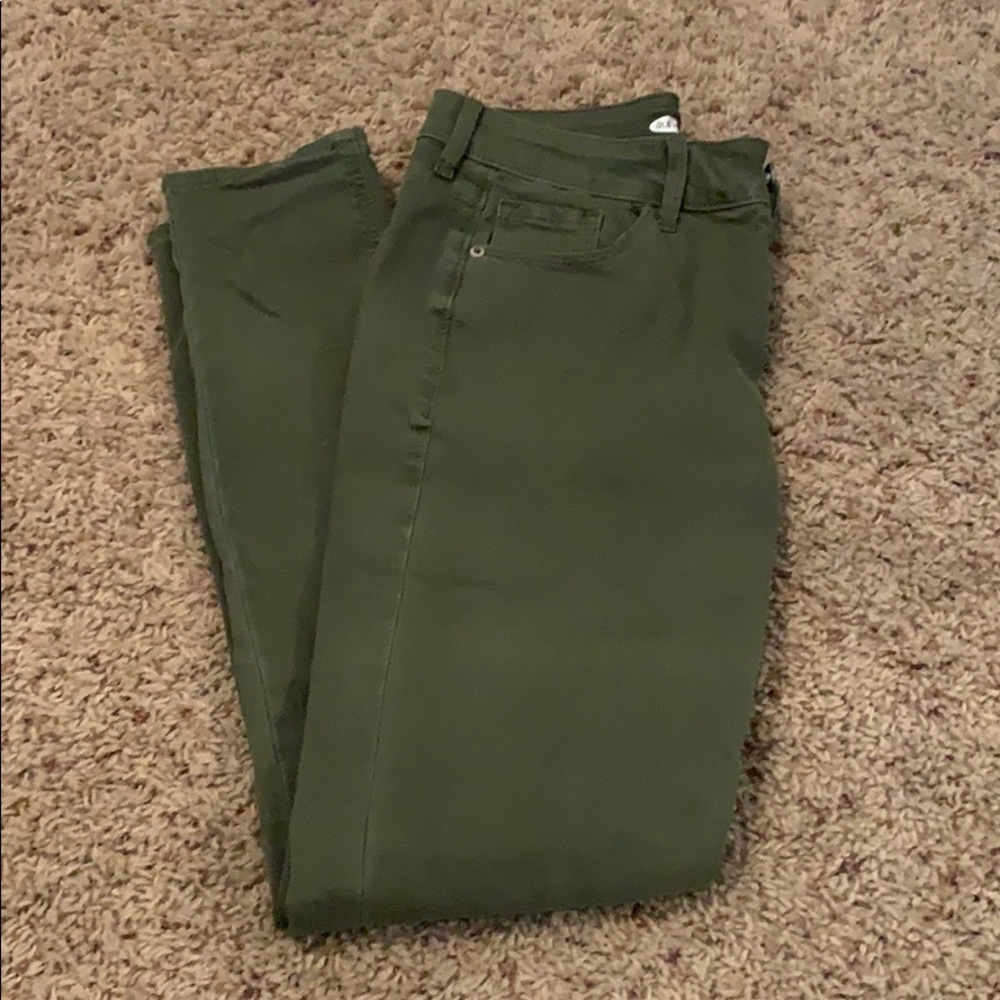 Green Old Navy Rockstar Skinnies!
